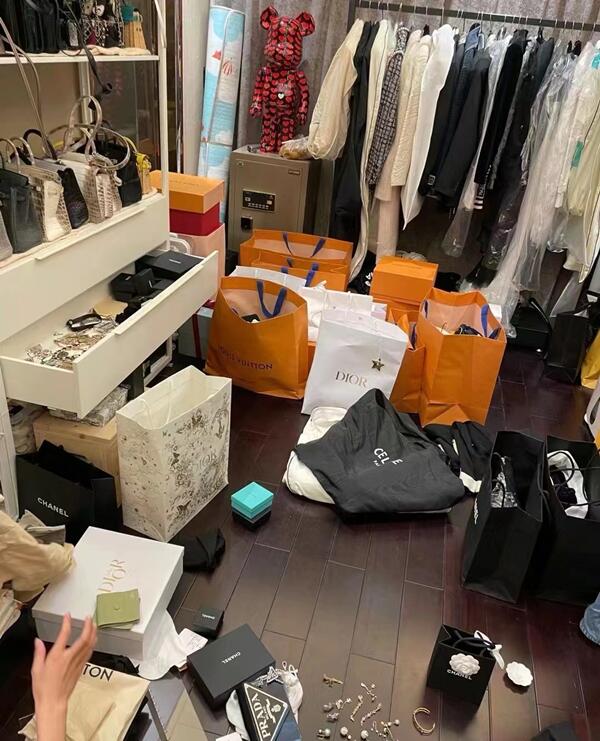 丰台区回收顶奢鞋服